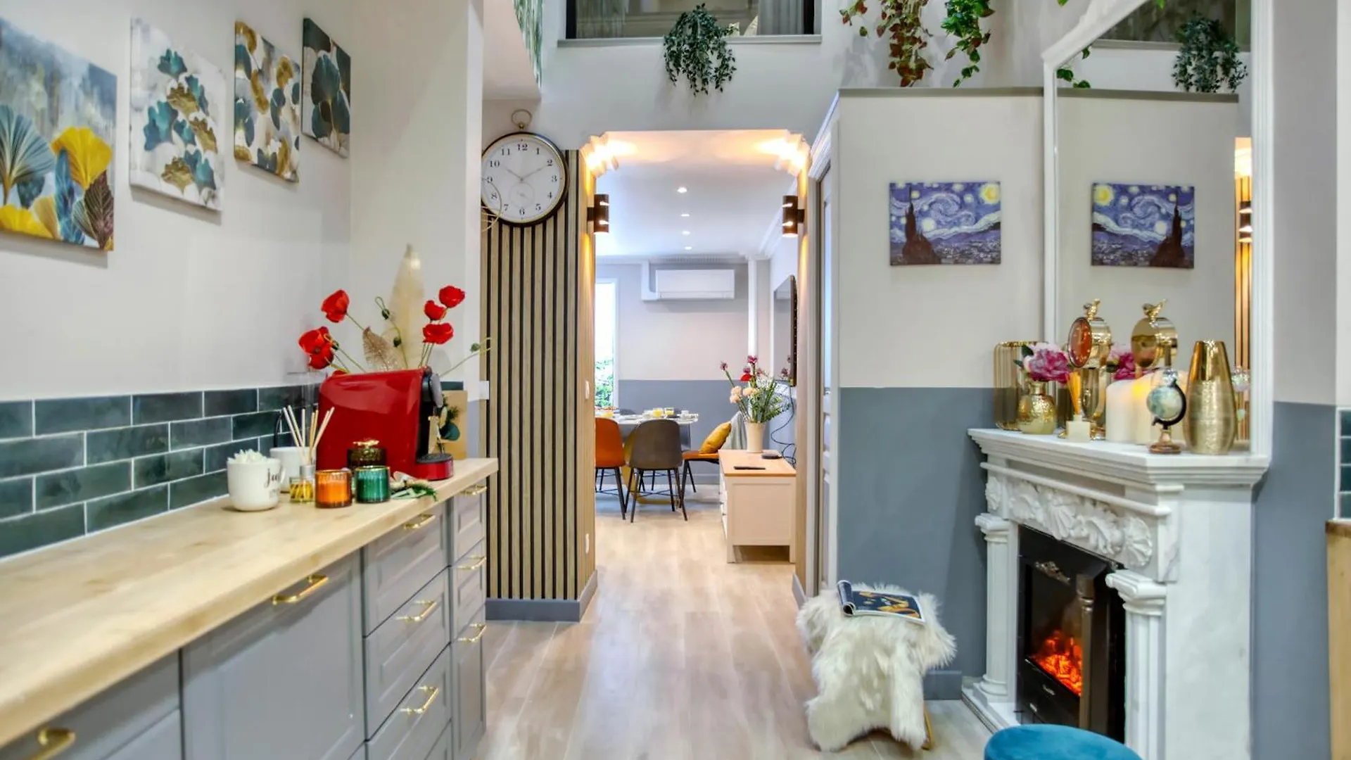 Elegant Triplex In - Ideal For 10 - Aircon *